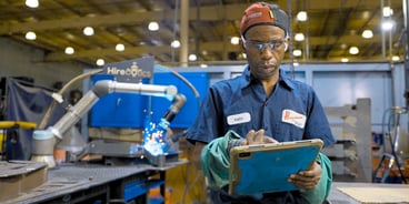 Huncilman welder with Beacon on iPad